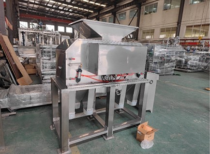 Citrus Section Crusher & Juice Extractor Citrus Section Crusher & Juice Extractor